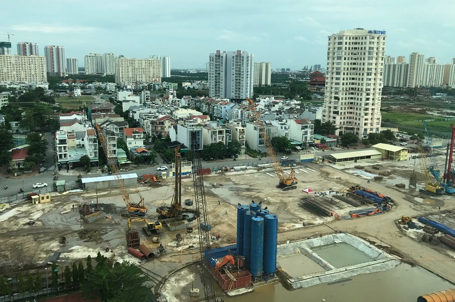 Chính quyền triển khai nhiều giải pháp gia tăng hiệu quả quản lý nhà nước về đấu giá tài sản, đặc biệt là tài sản liên quan đến đất công. Ảnh Đỗ Doãn